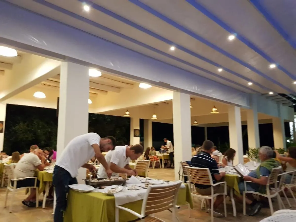 Hotel Sarajet E Pashait 2 Dhërmi Albânia