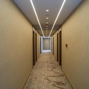 https://red-hill-hotel.hotels-in-tirana.com
