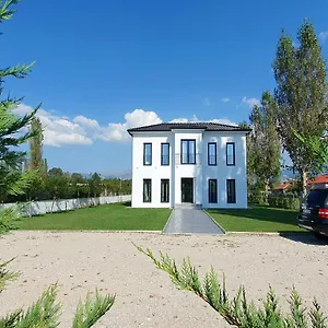 https://nerium-garden-inn-tirana-airport.hotels-in-tirana.com
