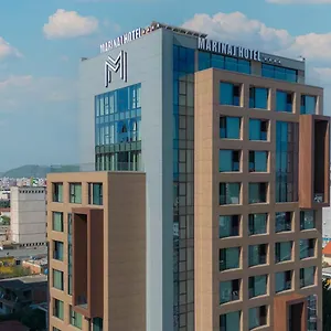 Marinaj & 4*, Tirana Albanien