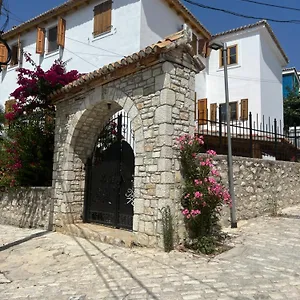 Hotel Old Town, Dhërmi